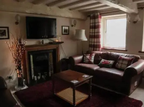 Rhos Uchaf. Country House. B+B