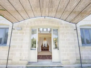 Casina Metrano-Castello Monaci