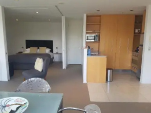 Waimahana Apartment 12