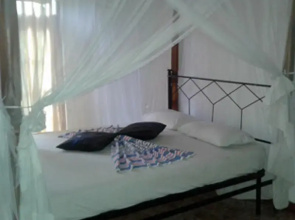 Samans Guest House