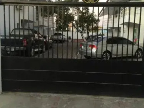 Beverly Hills Flat
