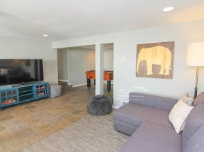 Depoe Bay Whalehouse - 2 Br home by RedAwning