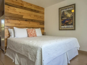 Kihei Bay Surf #110 - Studio Br Condo