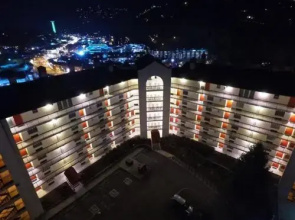 Gatlinburg Chateau Condo #106 by RedAwning