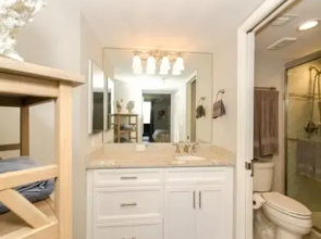 Luxury Gulf-Front Condo Located in Distinguished Area with Pool and Hot Tub by RedAwning