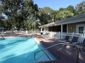 Sherwood Forest Cottage 9