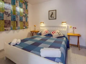 Hola Sitges Apartments
