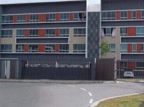 Cyber City 2 Cozy Apartment KK