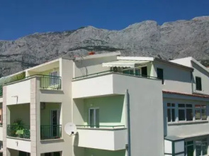 Rooms & Apartments Villa Anka