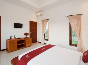 Villa Tropis
