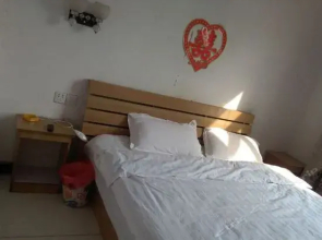 Shanxian Anjie Business Hotel