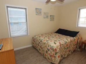 Fitz's Wave Watcher - 4 Br Home