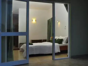 Greenwood Edge Kandy