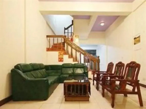 Sakura Homestay II