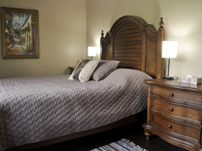 Centennial House Bed and Breakfast