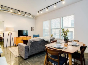 Biz Travel Luxury 2 Bd/2 Bath 6 Min Walk To Beale