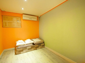 Popcorn Guesthouse Busan Station