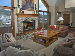 Lions Ridge Loop Home 1773