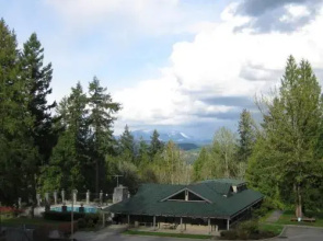 Tall Chief Camping Resort Yurt 5