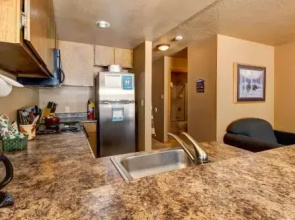Mountainside Oasis