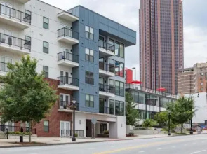 131 Ponce de Leon
