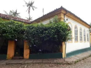 Pouso das Glicínias - B&B