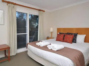 Villa 3br Vista Resort Condo located within Cypress Lakes Resort (nothing is more central)