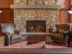 Village 2416 White Mountain Lodge