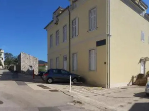 Aparment Kod Kule