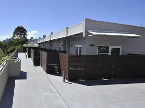 Glebe 3 Cow Furnished Apartment