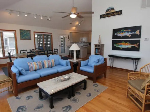 Starfisher Skimmer - 5 Br Home