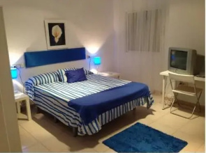 Hotel M&M