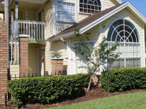 Charming 3 Bed Vacation Villa near Disney (113) by Dreams VR