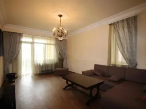 Luxe Apartment at North Avenue