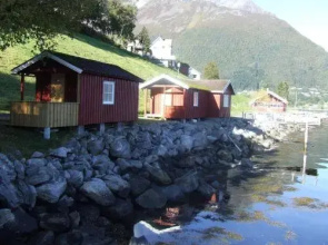 Hustadnes Fjordhytter