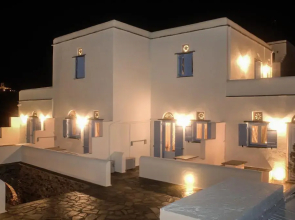 I Anatoli tou Porto Tinos