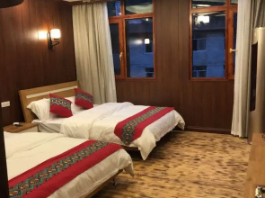 Li Sen Hotel & Resort
