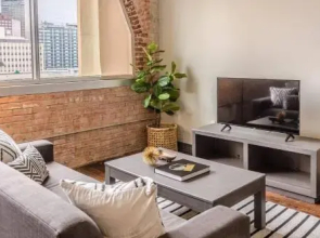 Relaxing 1 Bed, 1 Bath Dallas Downtown Apartment