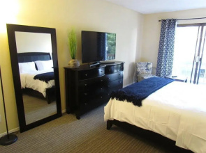 Furnished Suite near Beverly Hills