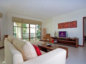 Bang Tao Beach Apartment