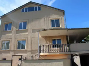 Family  Friends Guest House