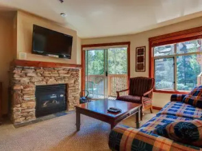Powderhorn Lodge 209