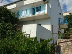 Apartments Mira Trogir