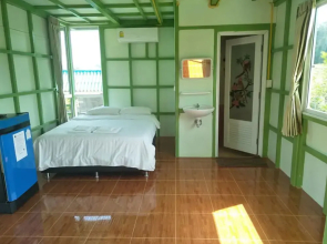 Baan Khaowpod Farmstay