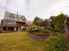 Lake Tekapo Holiday Homes