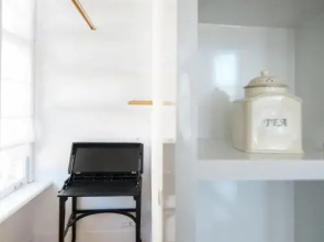 BizStay Embassy Apartments