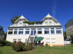 Ferienwohnung Seerose mit Terrasse