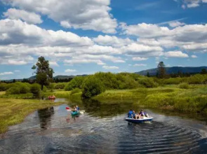 Bend-Sunriver Camping Resort 24 ft. Yurt 12