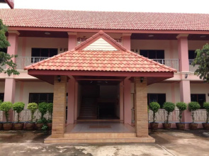 Suphattra Apartment