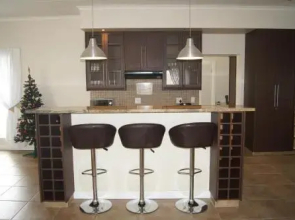 Trafford Cottage on Kingswood Golf Estate